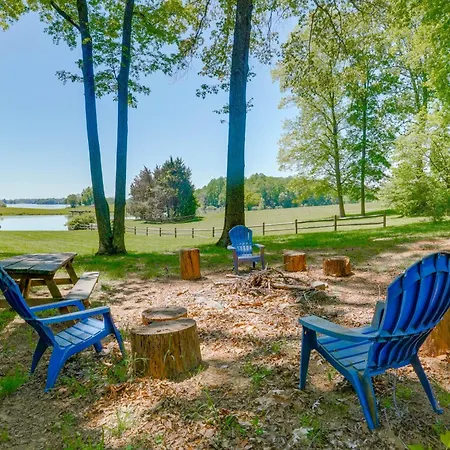 Waterfront Lake Anna Home With Dock And Beach Access!